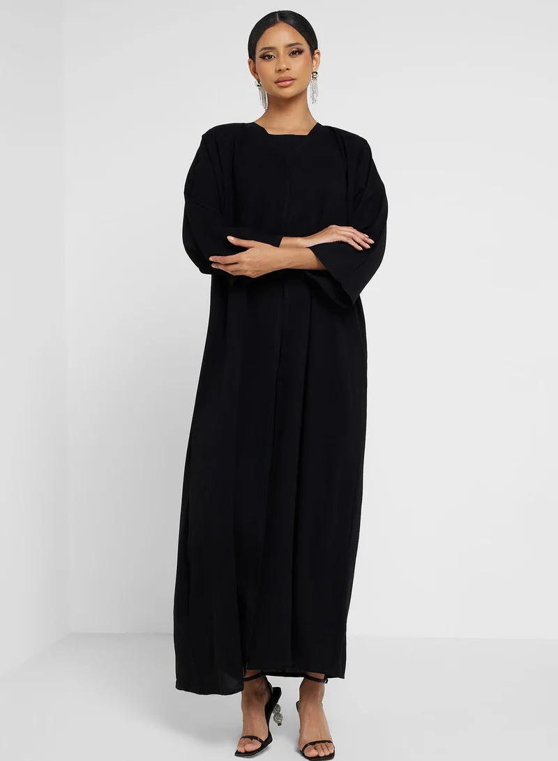 Khizana Closed Abaya