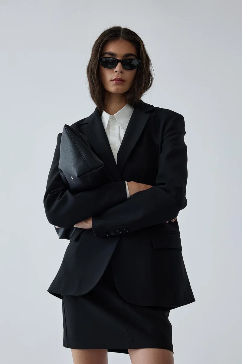 سود كوليكشن Black Mina Buttoned Blazer Jacket