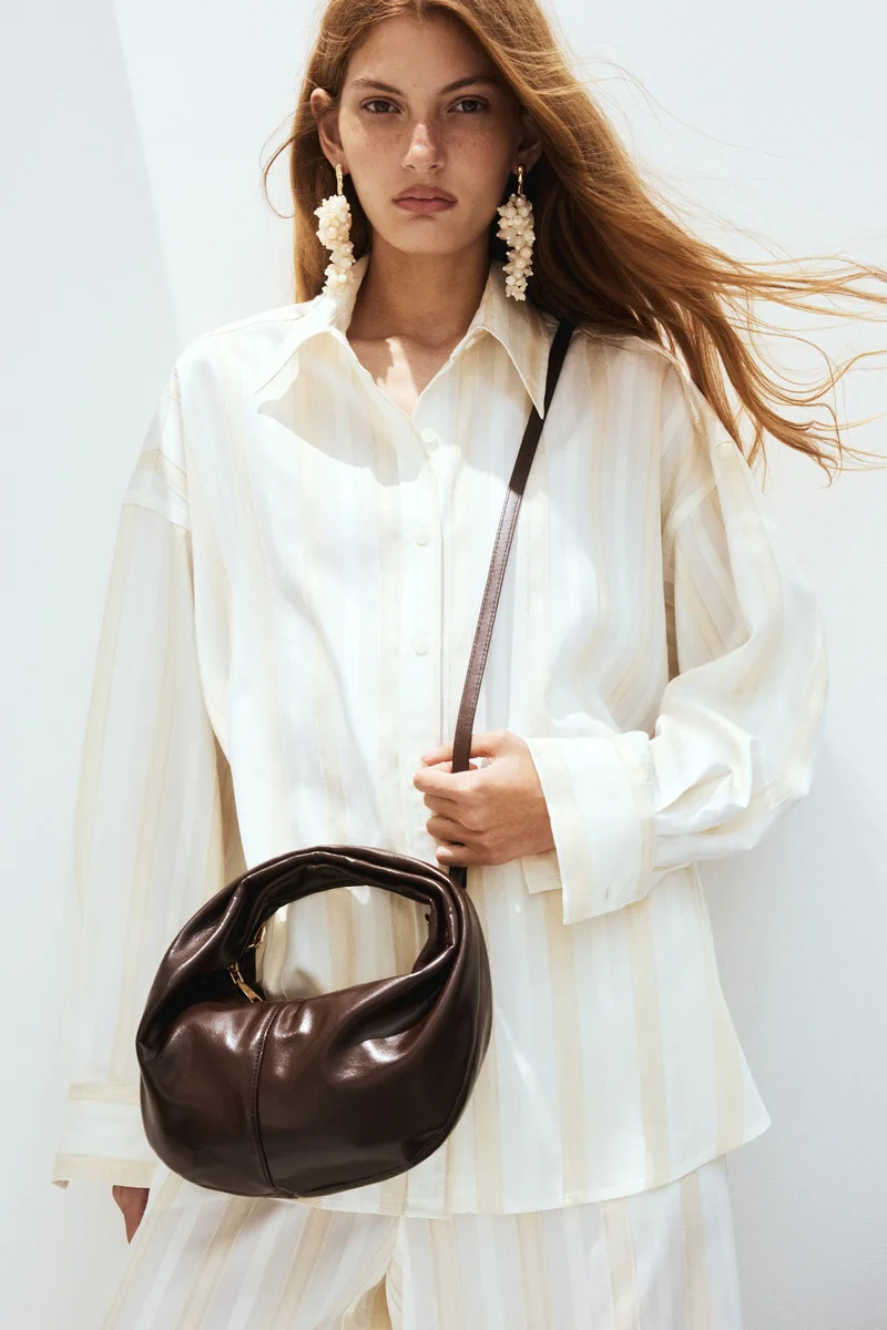 اتش اند ام حقيبة كروس بودي