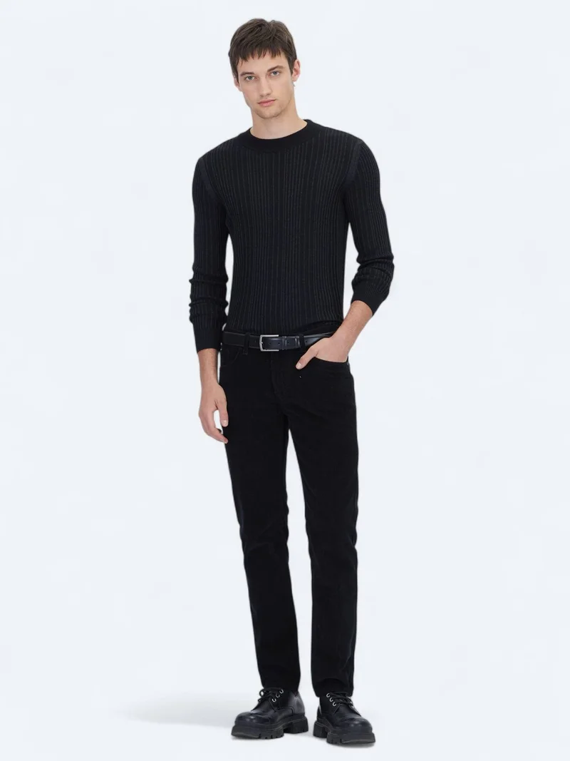 Kip Black Weaving Slim Fit Casual Cotton Blended Trousers