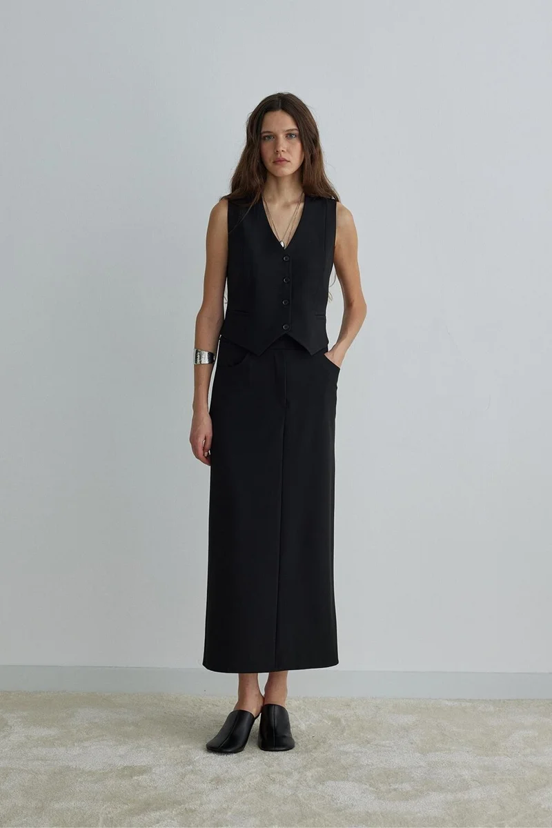 سود كوليكشن Saud Collection Black Mina Maxi Skirt