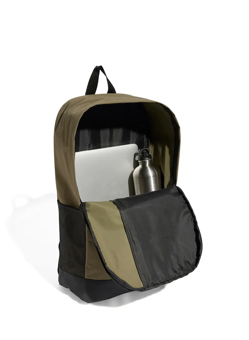 اديداس حقيبة ظهر خطية