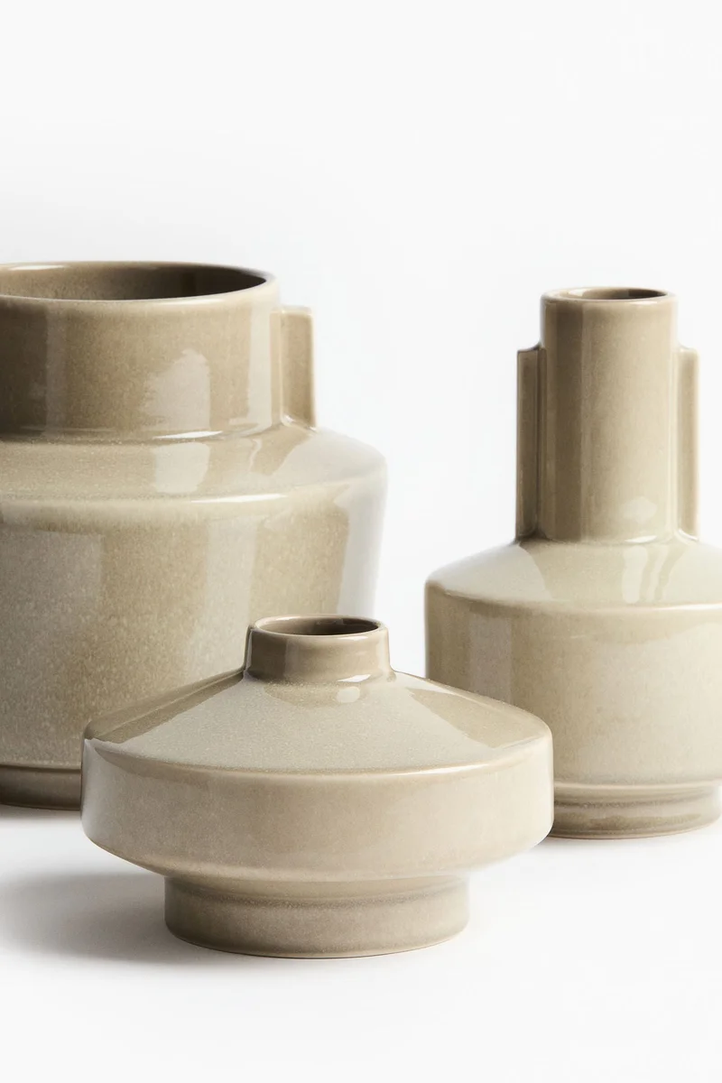 اتش اند ام مزهرية كبيرة من حجر الغرانيت بطلاء تفاعلي