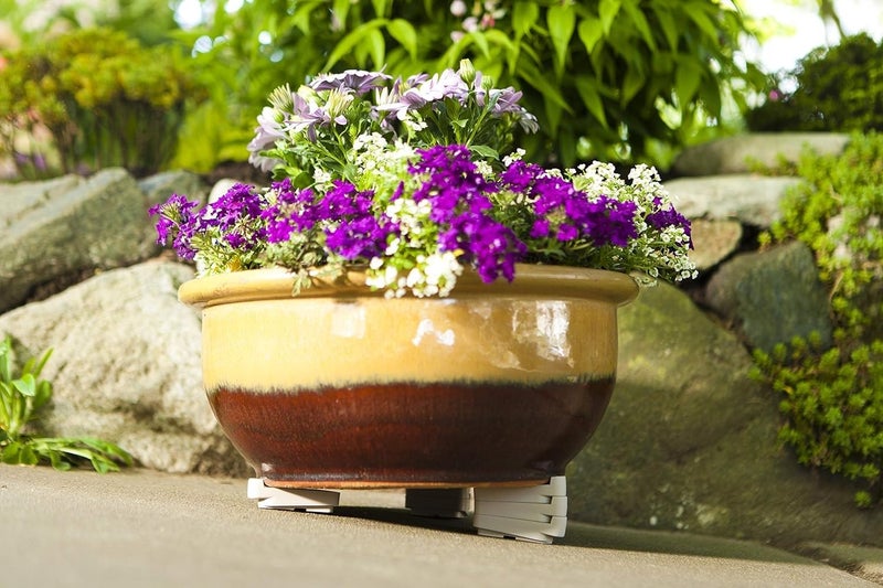 Bosmere Pot Toes, Plant Pot Risers for Indoor and Outdoor, Prevent Stains and Rotting on Wood, Cement, and Tile - Black (Pack of 12) - Image 3
