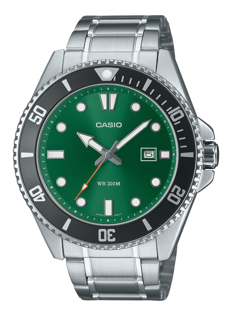 CASIO Analog Quartz Green Dial Stainless Steel Men's Watch MDV-107D-3A2