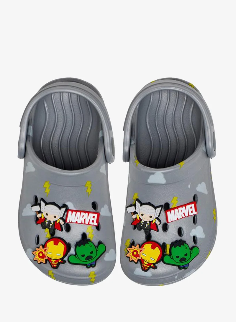 مارفل Boys Avengers Accent Clogs