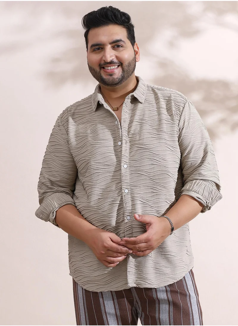انستافاب بلس Instafab Plus Men's Cloud Grey Self-Design Wave Shirt For Casual Wear | Spread Collar | Long Cuffed Sleeves | Button Closure | Plus Size Shirt Crafted With Comfort Fit For Everyday Wear