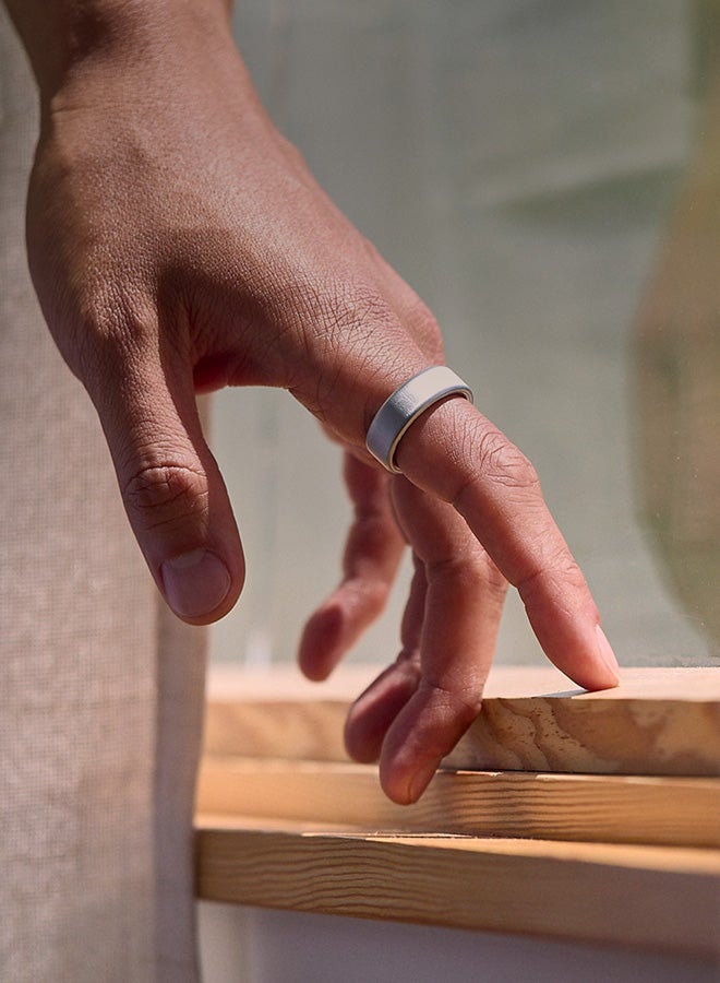 Oura Ring 4 Brushed Silver- Size 12 - Image 5