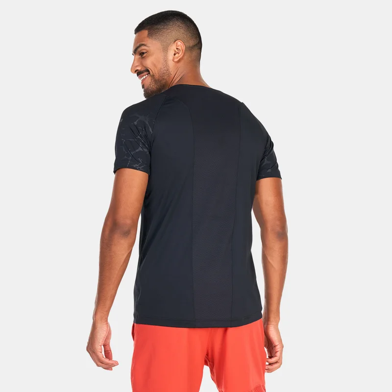 اندر ارمر تي شيرت رجالي   بنقش بارز