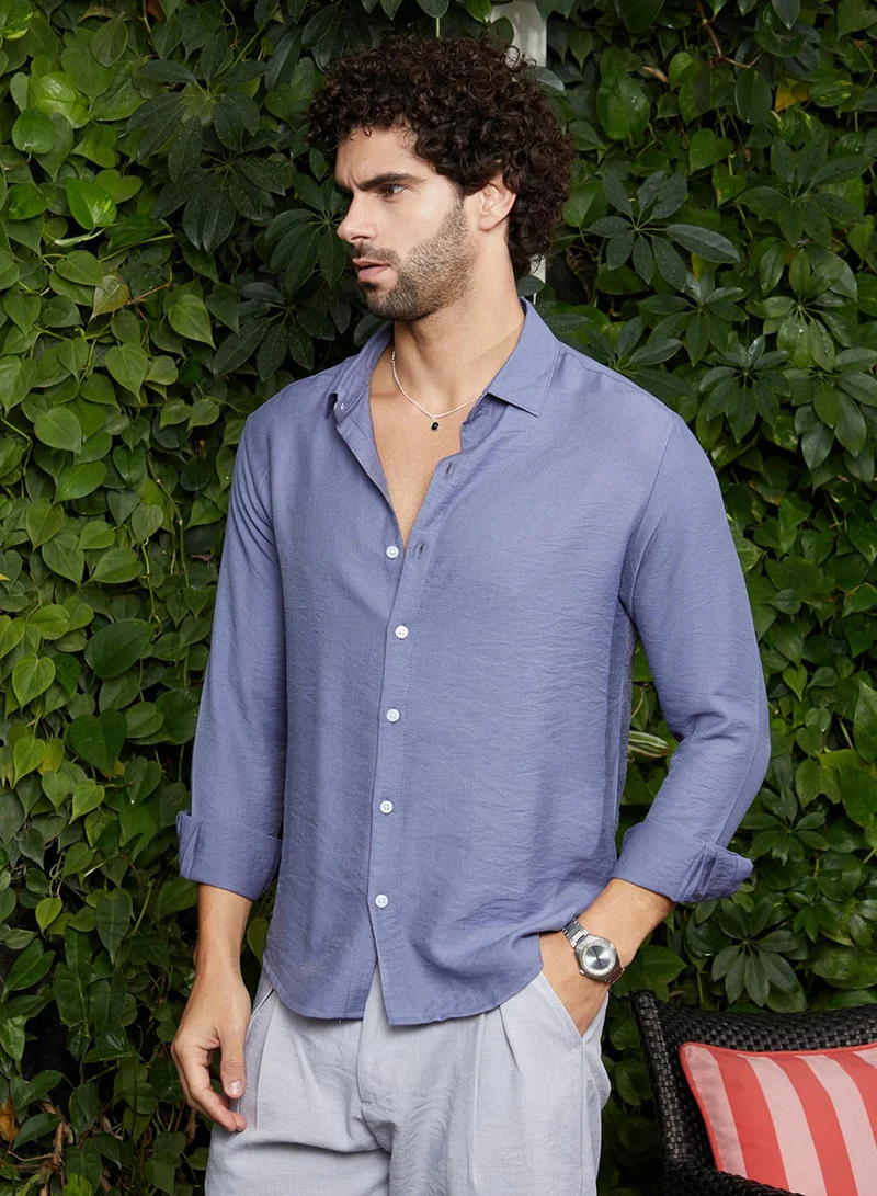 Campus Sutra Men's Cornflower Blue Breezy Wrinked Relaxed Shirt