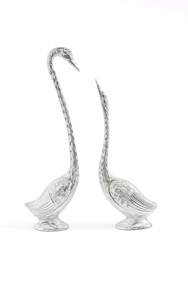 Novitson NHC-1101S | 2 Pcs Couple Swan Handicraft Set – Zinc Figurines for Elegant Home & Office Decor | Silver Color - Image 1