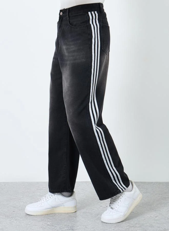 ستايلي Styli Mid Rise Loose Fit Jeans with Side Taping