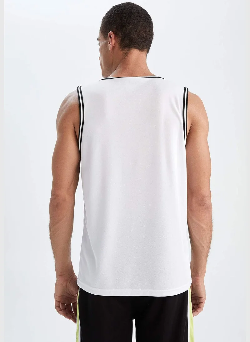 DeFacto Man Fit Shaquille O'Neal Licenced Oversize Fit Vest