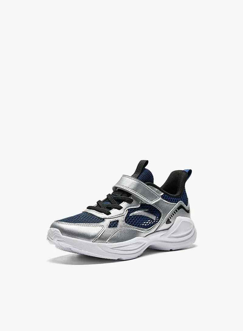 انتا أحذية جري لمواجهة الرياح