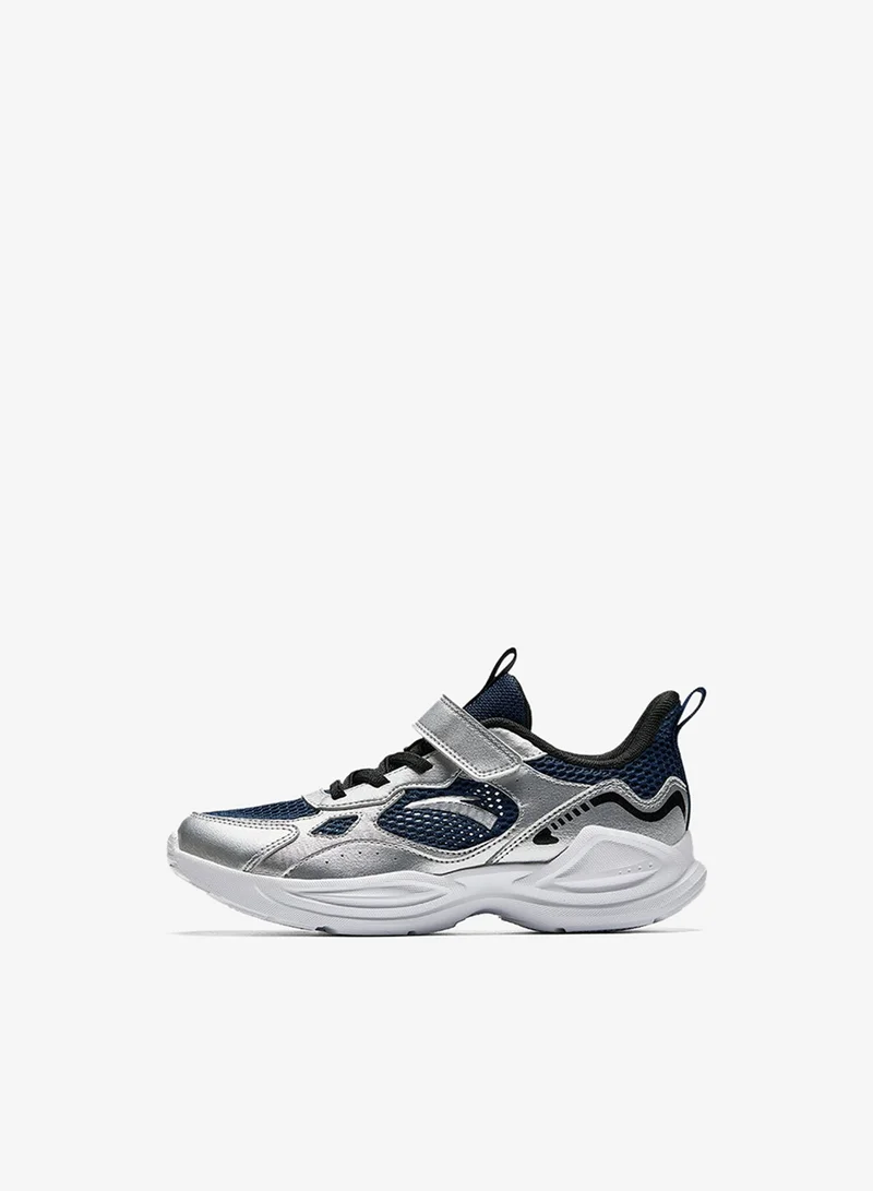 انتا أحذية جري لمواجهة الرياح