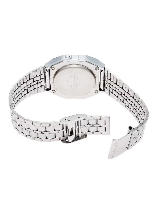 كاسيو ساعة يد رقمية مقاومة للماء طراز - مقاس 33 مم - لون فضي للرجال - Image 3