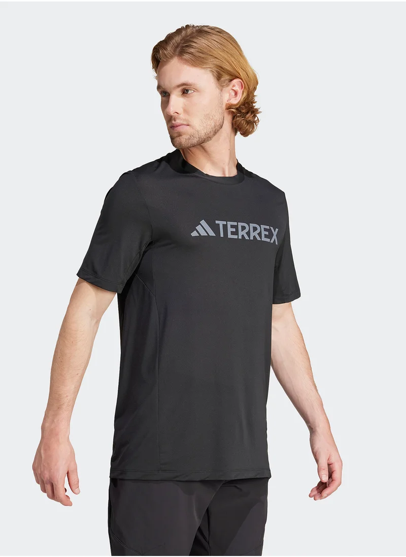 اديداس Terremulti Endurance Tech T-Shirt