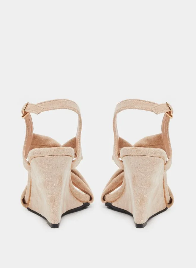 Styli Styli Criss Cross Strap Velvet Wedge Heel Sandals