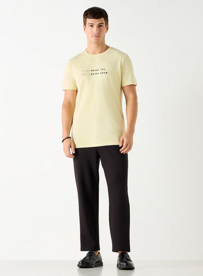 ايكونيك تيشيرت بياقة ضيقة وأكمام قصيرة وطبعات شعار من آيكونيك - Image 2