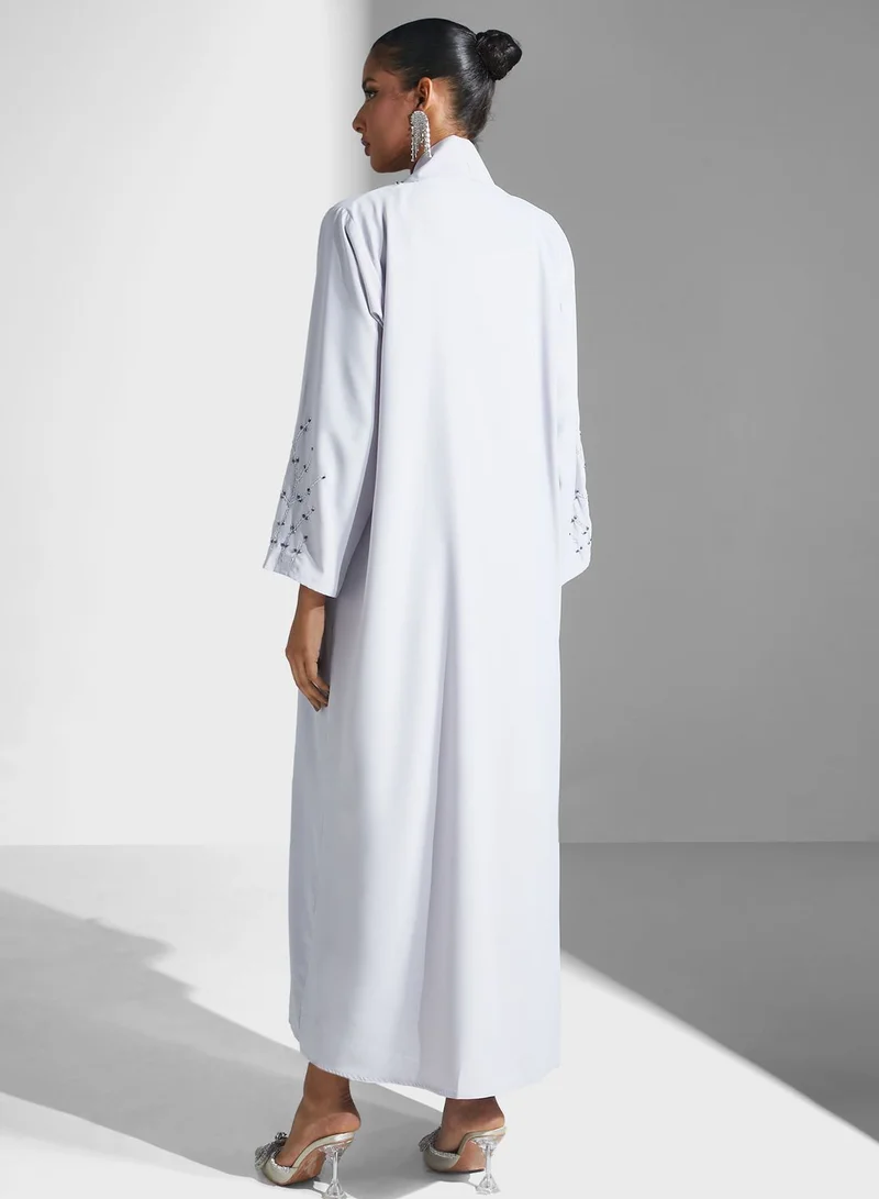 آرا Embellished V-Neck Abaya