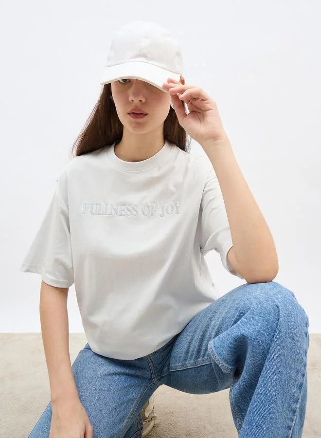 Styli Styli Grey Embroidered Slogan Oversized T-Shirt