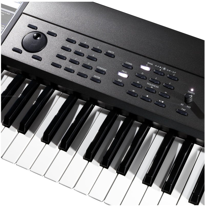 كورج محطة عمل موسيقية Korg KROME EX ذات 88 مفتاحًا - أسود - Image 5