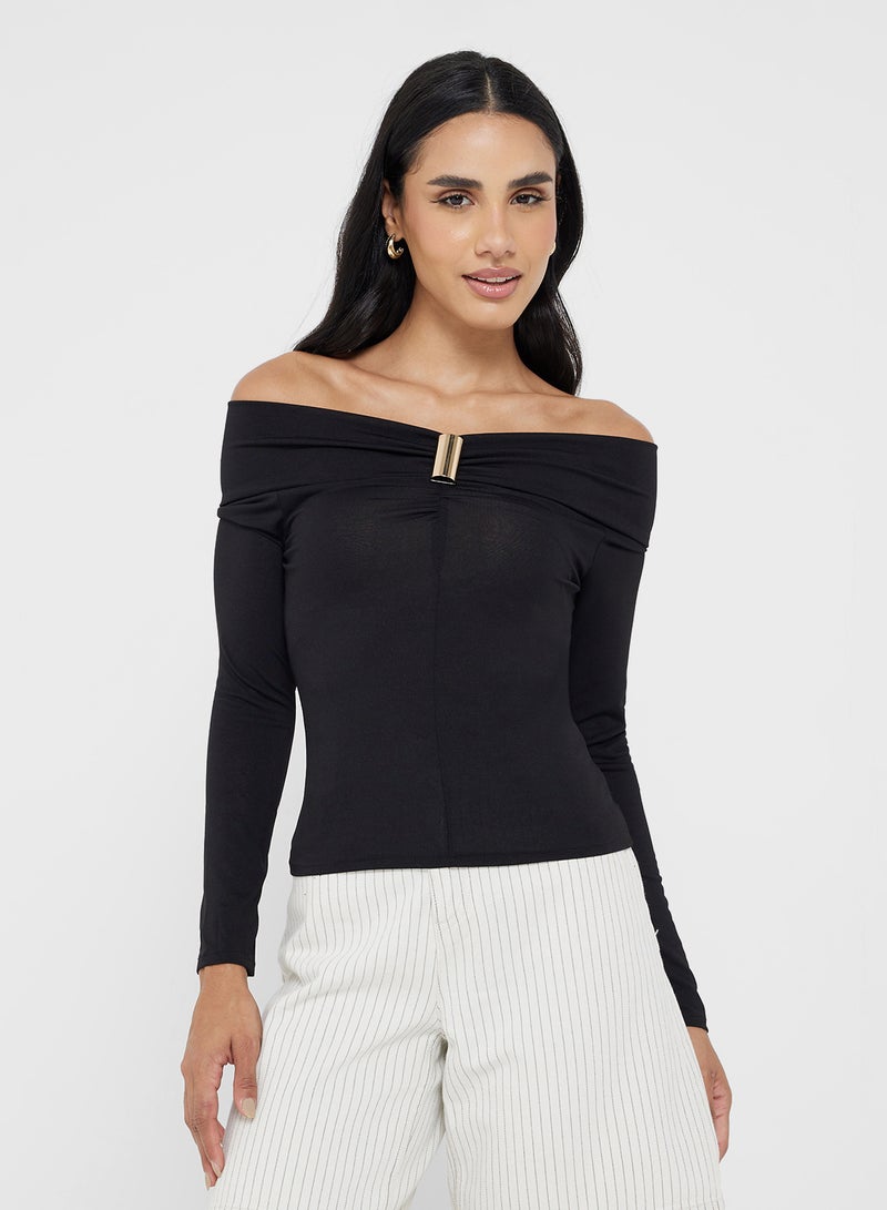 جينجر بلوزة بكتف مكشوف وتفاصيل مجمعة - Image 1