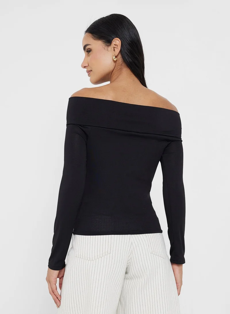 Ginger Off Shoulder Gather Detail Top
