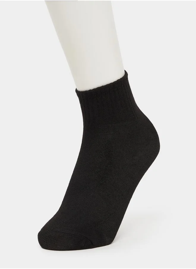 ستايلي Styli Set of 5 - Solid Crew Socks