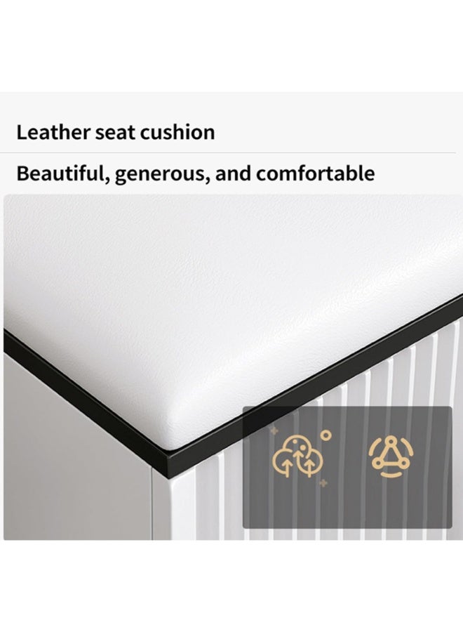 كيكي خزانة أحذية بيضاء مع مقعد مبطن – وحدة تخزين بثلاثة أبواب للممر أو غرفة النوم بتصميم عصري - Image 2