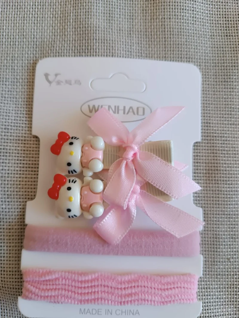 Efna Store Enamel Coated Cute Kuromi, Hello Kitty Figure Pins and Plain Model Children's Towel Elastic Set Buckle