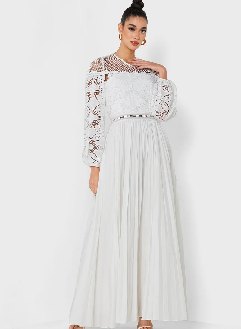 True Decadence Balloon Sleeve Tulle Detail Dress
