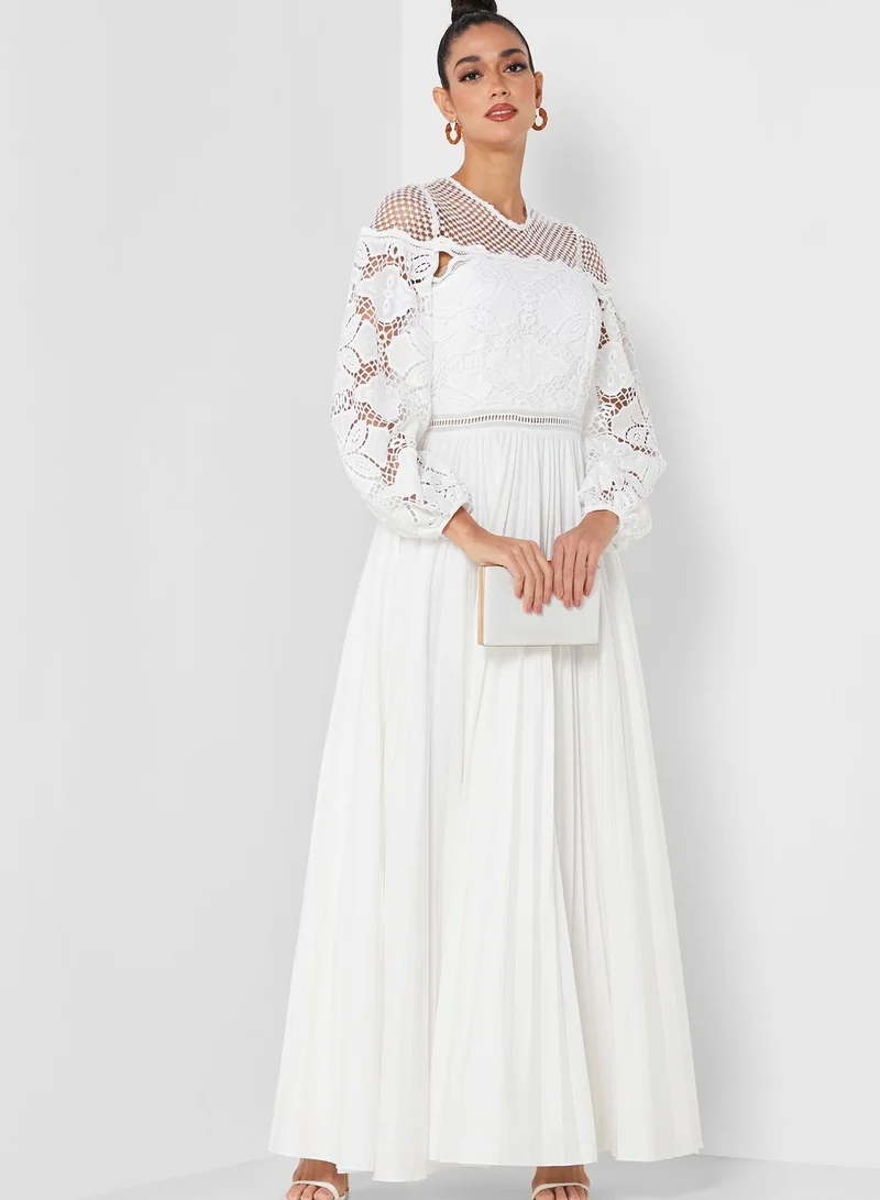 True Decadence Balloon Sleeve Tulle Detail Dress