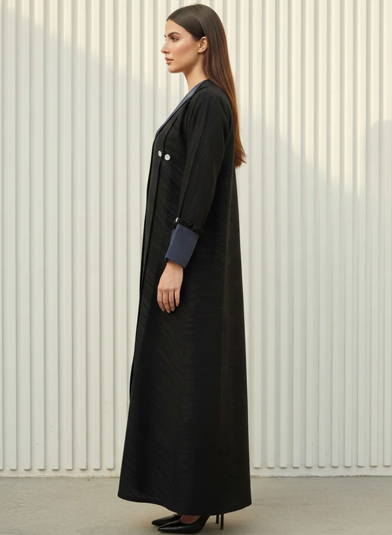 مويستريت Fukhroo Self-Patterned Abaya with Tailored Contrast Collar