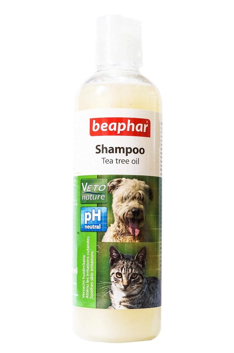 Beaphar Tea Tree Oil Shampoo for Dogs and Cats | Dryness & Skin Irritation Relief | Pure Herbal Shampoo - 250 ml - Image 1
