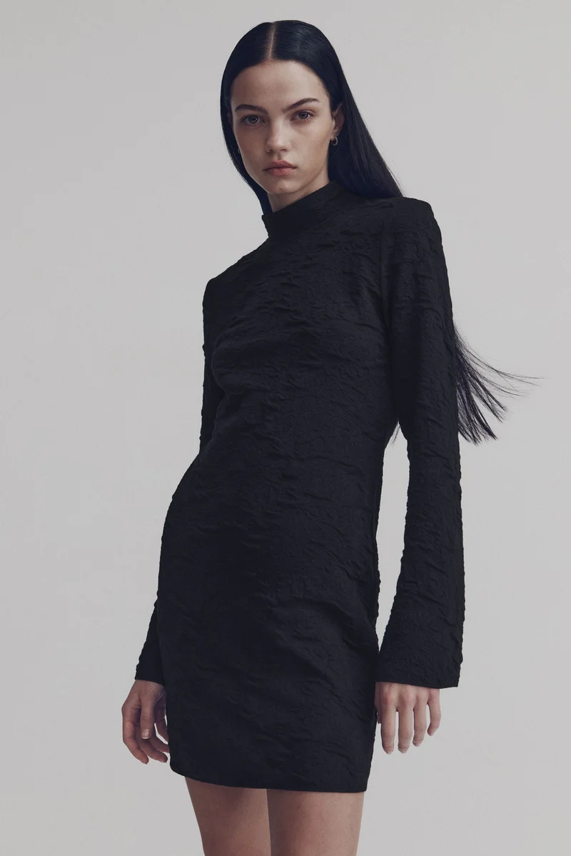 اتش اند ام فستان بظهر مفتوح