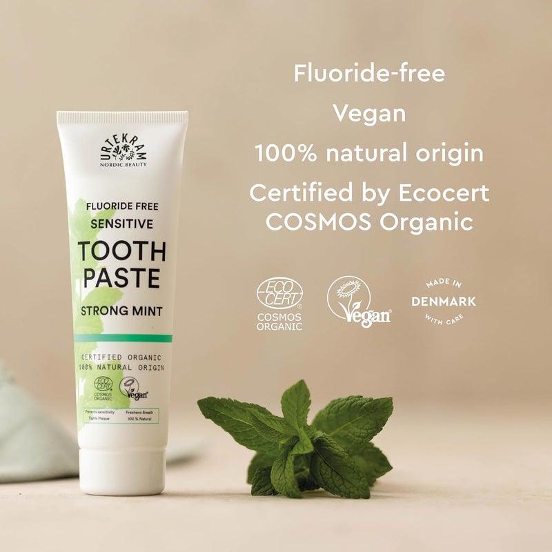 Urtekram Flouride Free Strong Mint Toothpaste Vegan Organic Natural Ingredients Urtekram Dental 75ml Pack of 1 - Image 4