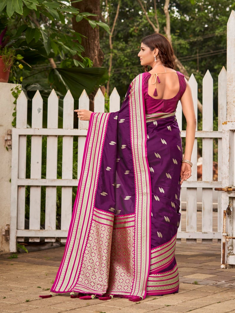 MANOHARI Women's Most Trendy Banarasi Satin Silk Woven Magenta Flower Pattern Saree With Heavy Jacquard Work Saree With Blouse Piece_MN2037 - Image 3