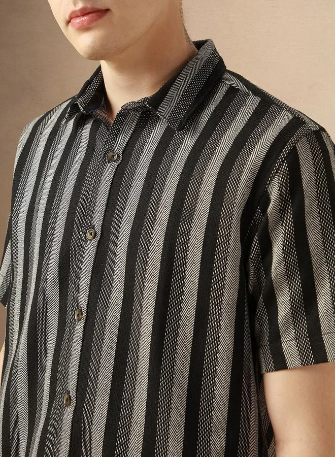 Dennis Lingo Dennis Lingo Striped Relaxed Fit Spread Collar Shirt
