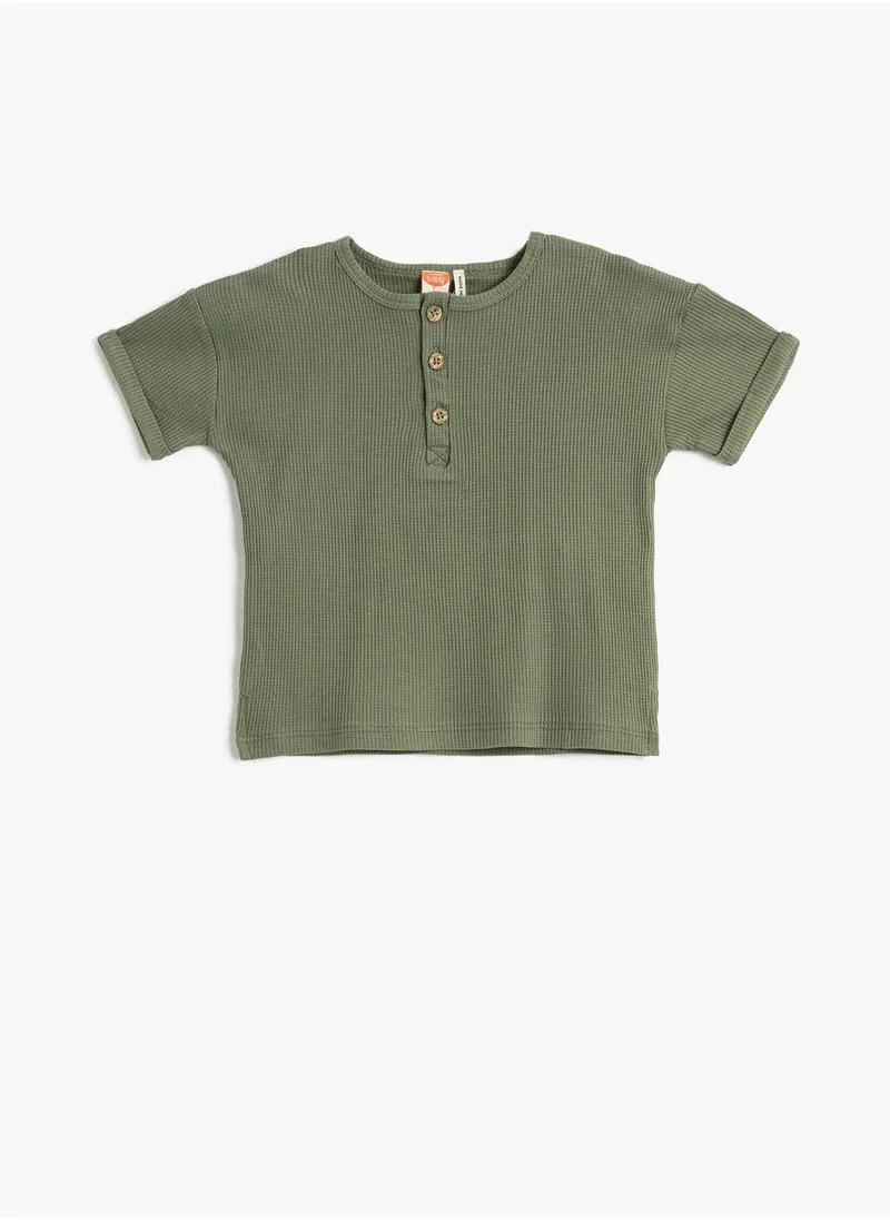 كوتون T-Shirt Button Detail Short Sleeve Crew Neck Ribbed Cotton