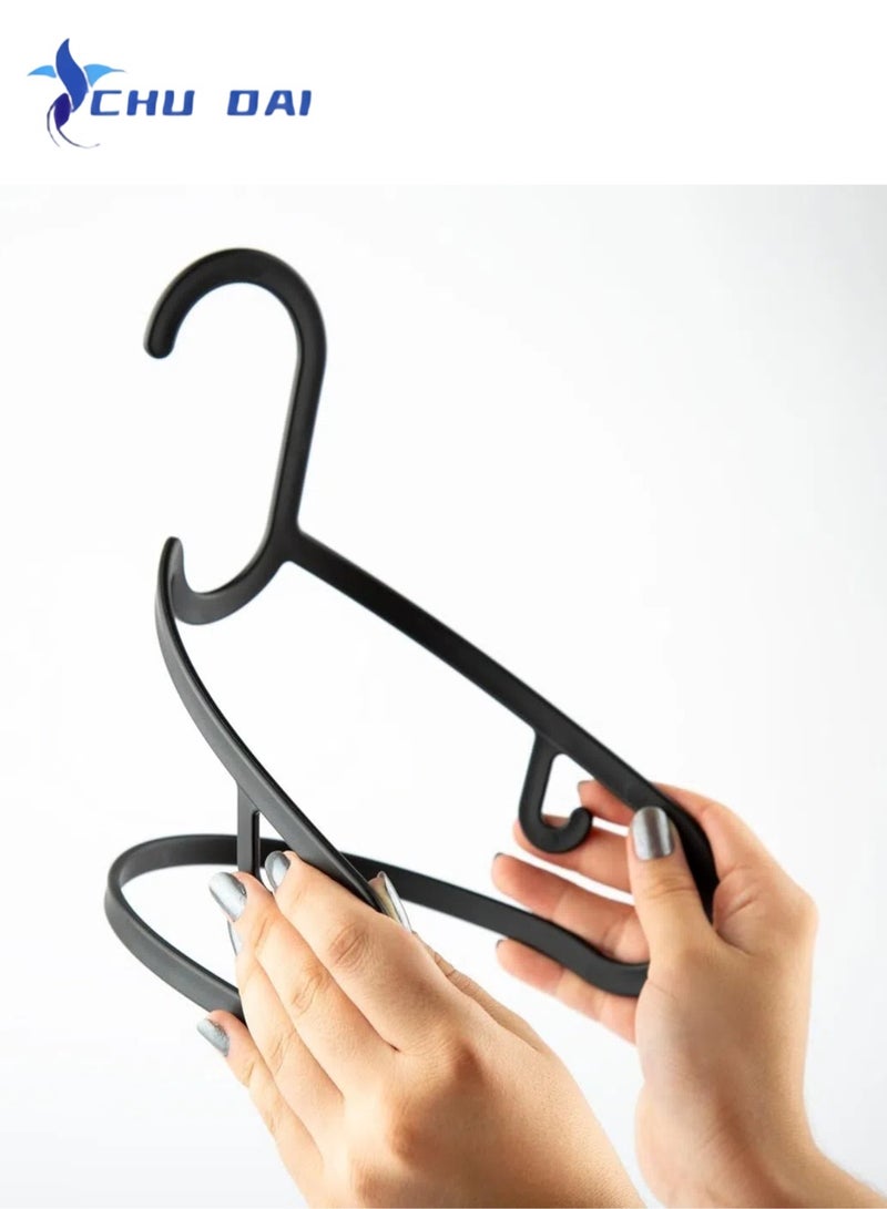 CHU DAI 20 Pack Black Thin Plastic Hangers, Lightweight Yet Sturdy, Space-Saving Clothes Hangers for T-Shirts and Shirts, Slim Hangers, Break-Resistant Design - Image 5