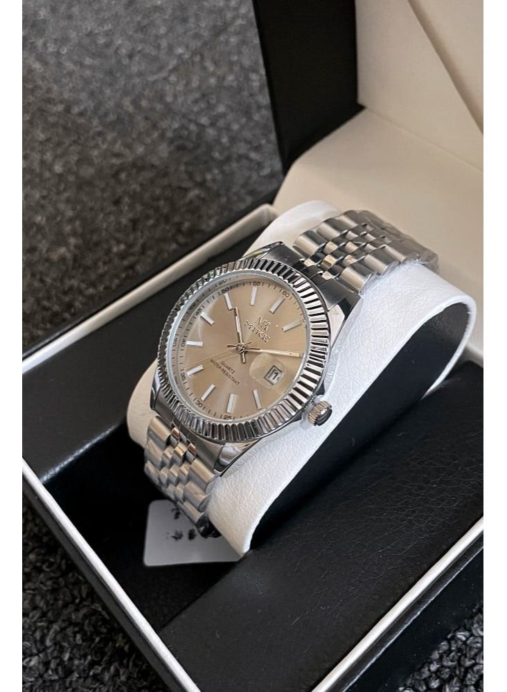 أم كاي مارت ساعة رجالية بتصميم كلاسيكي باللون الفضي والرصاصي - Image 2