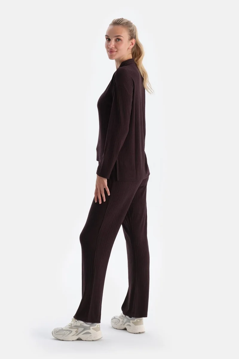 داجي Dark Brown Knit Detailed Trousers