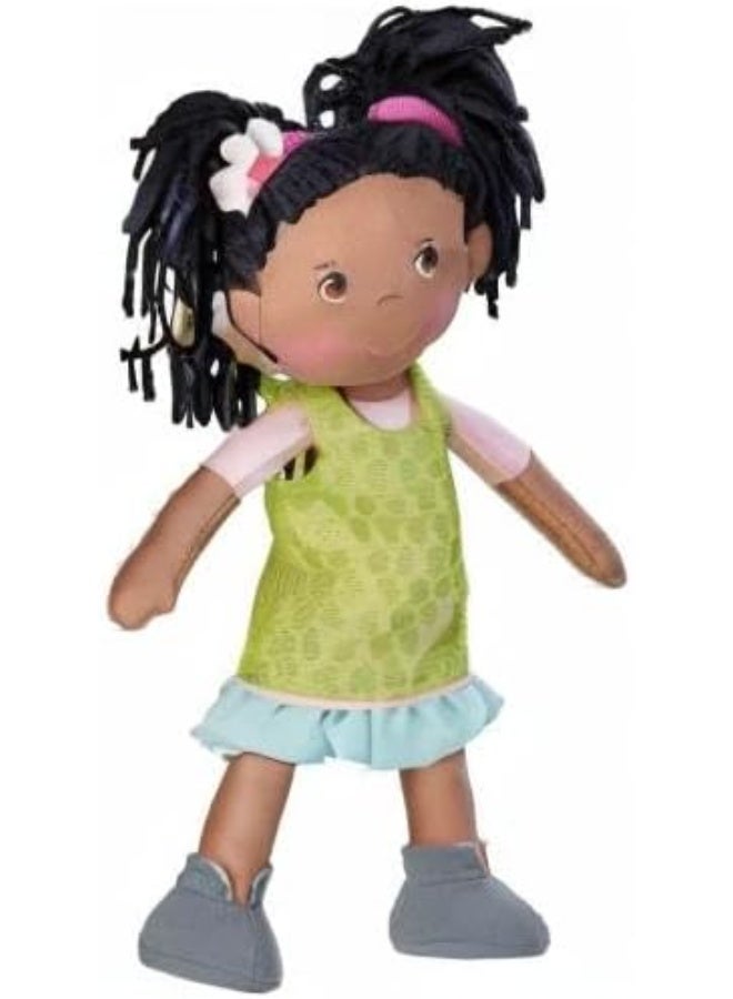 HABA دمية هابا كاري 12" سوداء مع ضفيرتين سوداويتين، وجه مطرز، فستان أخضر قابل للإزالة، دمية ناعمة قابلة للغسل في الغسالة - 18 شهرًا وما فوق - Image 2