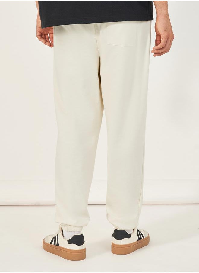 Styli Premium Oversized Fleece Embossed Detail Joggers  - Image 4