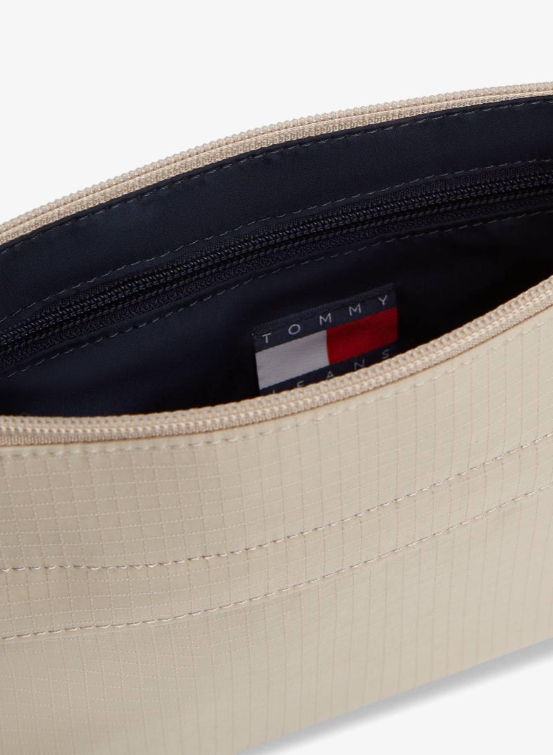 TOMMY JEANS Essential Ripstop Crossbody Sacoche Bag - Image 3