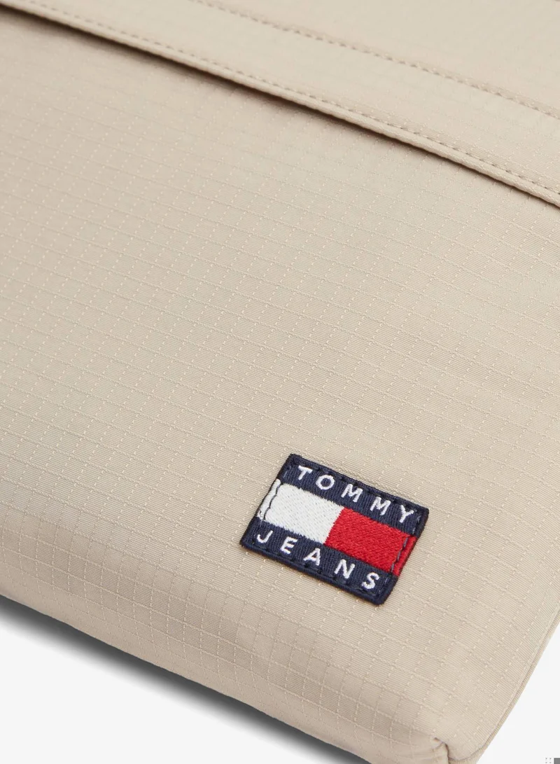 Tommy Jeans Stone Essential Ripstop Crossbody Sacoche Bag for Men | Best Price UAE