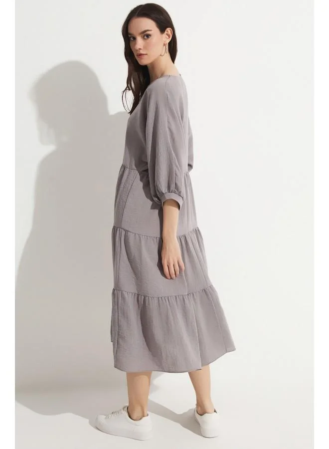 جون Tiered Cotton Dress