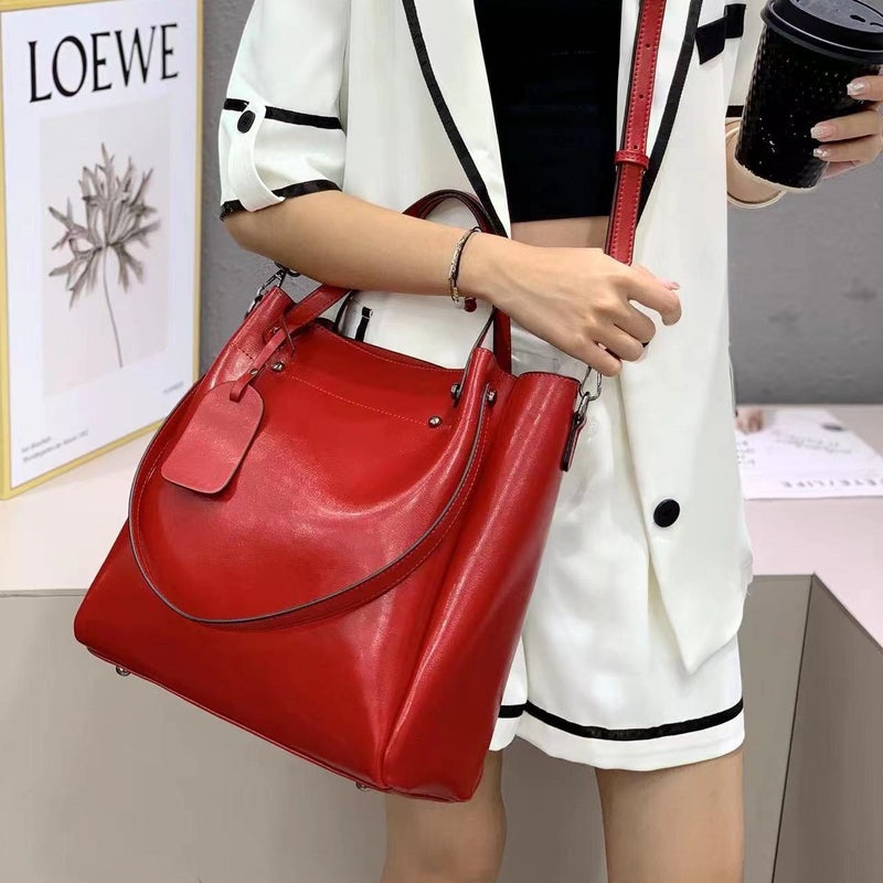 2025 Genuine Leather Women'S Bag Single Shoulder Crossbody Bag Tote Large Portable Bag Large Capacity Fashionable Oil Wax Cowhide Wedding Bag - Image 3