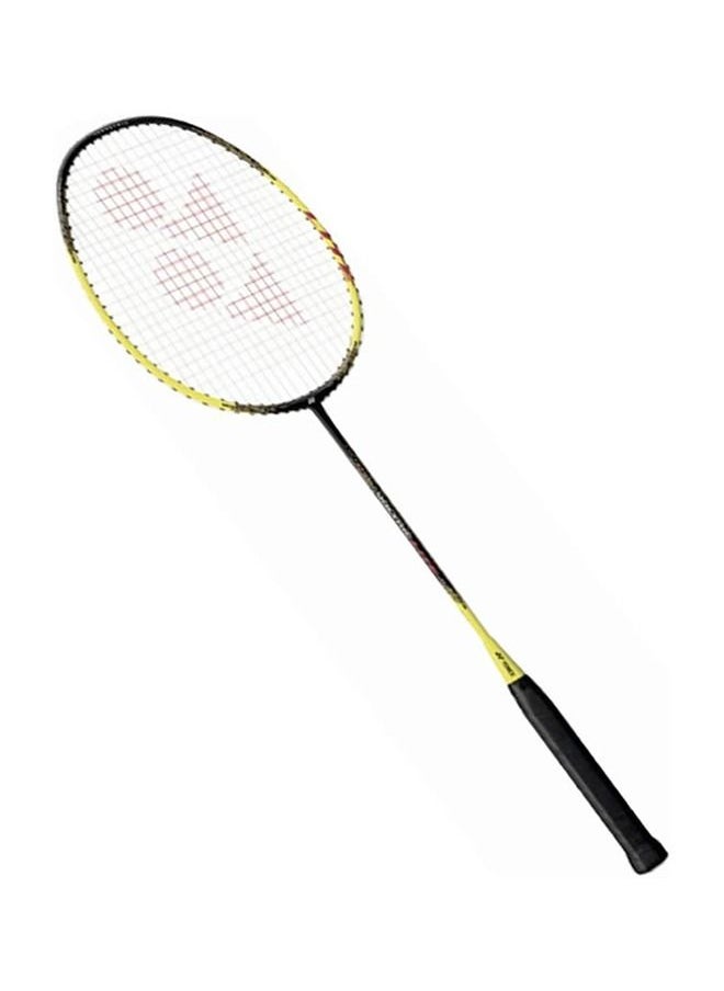 Yonex مضرب كرة الريشة فولتريك لايت أسود/أصفر 4UG5  - Image 4